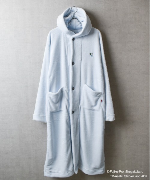 TETERA(テテラ)の「●TETERA×ドラえもん●Re ROOMROBE / 外気浴専用 ファーローブ(ガウン/バスローブ・レディース・ベージュ/ネイビー/グレー/サックスブルー・FREE)」の4枚目の写真