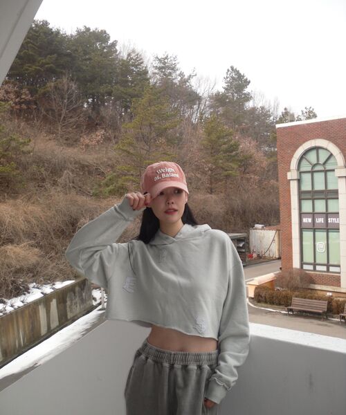 EPISODE UNTITLED(エピソードアンタイトルド)の「LUNA DYING APPLIQUE CROP HOODIE_MINT KHAKI(パーカー・レディース・その他・1/2)」の9枚目の写真