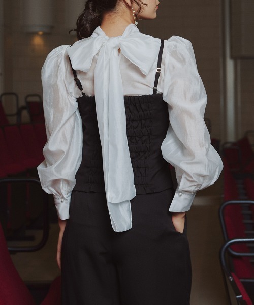 Callarus（カラルス）の「＜単品＞シアーボイルボウタイリボンデザインブラウス〔Callarus〕（シャツ/ブラウス・レディース・ホワイト×ブラック/ブラック/オフホワイト・S/M/L/LL/3L）」の2枚目の写真