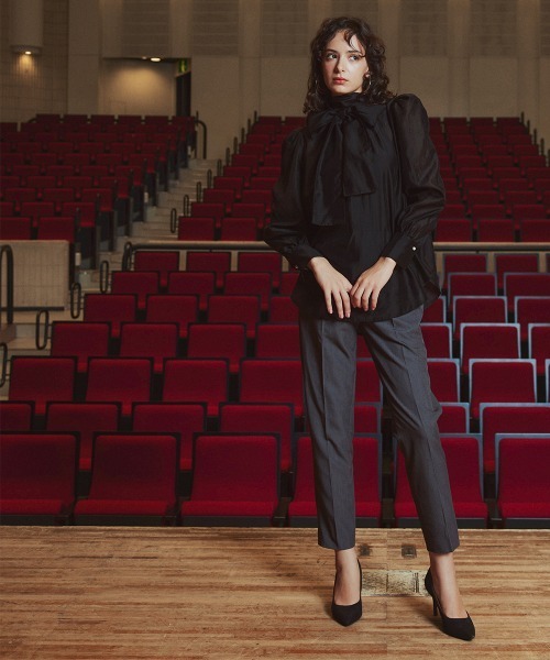 Callarus（カラルス）の「＜単品＞シアーボイルボウタイリボンデザインブラウス〔Callarus〕（シャツ/ブラウス・レディース・ホワイト×ブラック/ブラック/オフホワイト・S/M/L/LL/3L）」の16枚目の写真