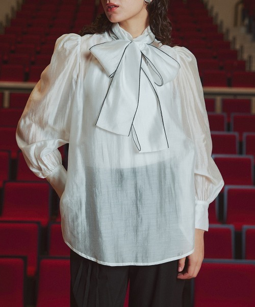 Callarus（カラルス）の「＜単品＞シアーボイルボウタイリボンデザインブラウス〔Callarus〕（シャツ/ブラウス・レディース・ホワイト×ブラック/ブラック/オフホワイト・S/M/L/LL/3L）」の7枚目の写真