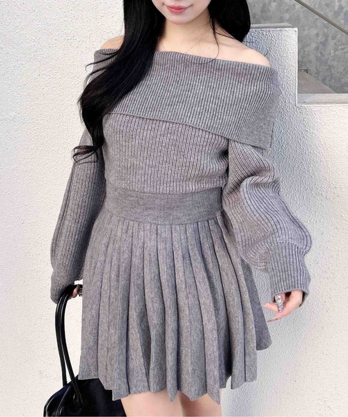 INGNI（イング）の「オフショルニットワンピース（ワンピース・レディース・グレー/ブラック/アイボリー・M）」の17枚目の写真