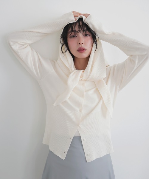 LIAN（リアン）の「ストールセットクルーネックカーディガン（カーディガン/ボレロ・レディース・ピンク/ブラック/オフホワイト/杢グレー・FREE）」の2枚目の写真
