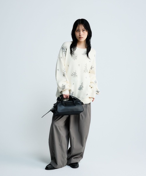 JEANASIS（ジーナシス）の「コットンフラワープリントプルオーバー/650165（ニット/セーター・レディース・ホワイト系その他/ブラック系その他/グレー系その他・FREE）」の21枚目の写真