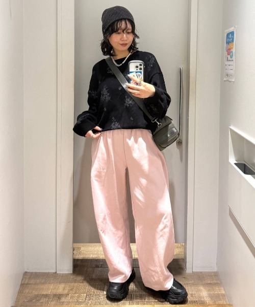 JEANASIS（ジーナシス）の「コットンフラワープリントプルオーバー/650165（ニット/セーター・レディース・ホワイト系その他/ブラック系その他/グレー系その他・FREE）」の6枚目の写真