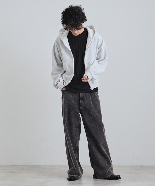 tk.TAKEO KIKUCHI（ティーケータケオキクチ）の「ボリュームスリーブジップパーカ（パーカー・メンズ・グレー系4/ブラック/モスグリーン・02/03）」の14枚目の写真