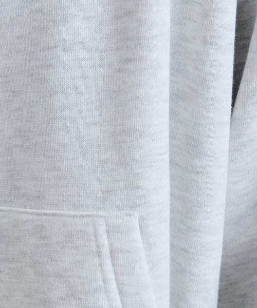 tk.TAKEO KIKUCHI（ティーケータケオキクチ）の「ボリュームスリーブジップパーカ（パーカー・メンズ・グレー系4/ブラック/モスグリーン・02/03）」の15枚目の写真