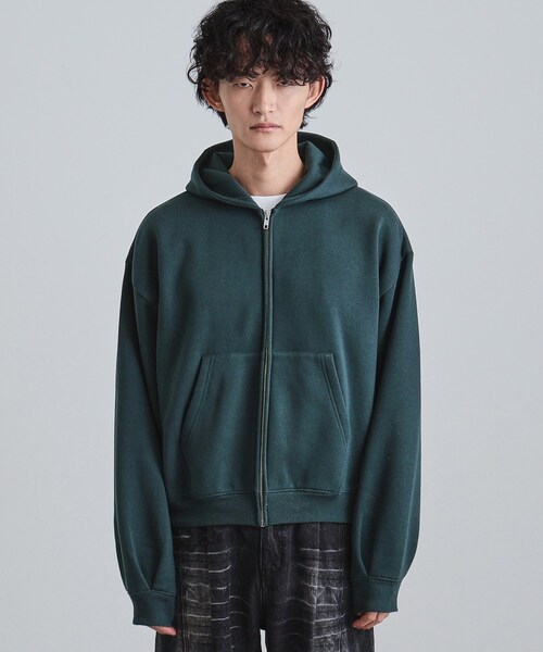 tk.TAKEO KIKUCHI（ティーケータケオキクチ）の「ボリュームスリーブジップパーカ（パーカー・メンズ・グレー系4/ブラック/モスグリーン・02/03）」の16枚目の写真