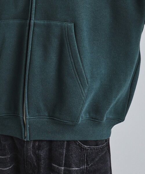 tk.TAKEO KIKUCHI（ティーケータケオキクチ）の「ボリュームスリーブジップパーカ（パーカー・メンズ・グレー系4/ブラック/モスグリーン・02/03）」の22枚目の写真