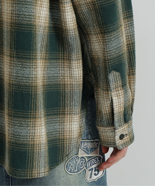 AVIREX（アヴィレックス）の「OMBRE CHECK SHIRT（シャツ/ブラウス・レディース・バーガンディー/グリーン/チャコールグレー・F）」の19枚目の写真