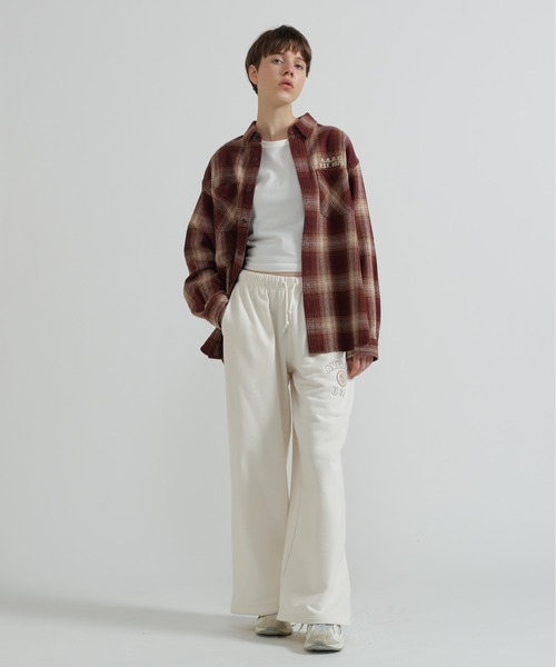 AVIREX（アヴィレックス）の「OMBRE CHECK SHIRT（シャツ/ブラウス・レディース・バーガンディー/グリーン/チャコールグレー・F）」の5枚目の写真