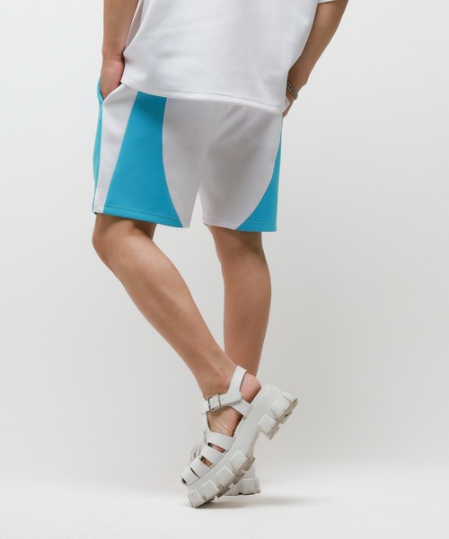 VANQUISH（ヴァンキッシュ）の「VANQUISH / ヴァンキッシュ スポーティー トラックショーツ Ver.2（その他パンツ・メンズ・グレー/ホワイト・L/M）」の3枚目の写真