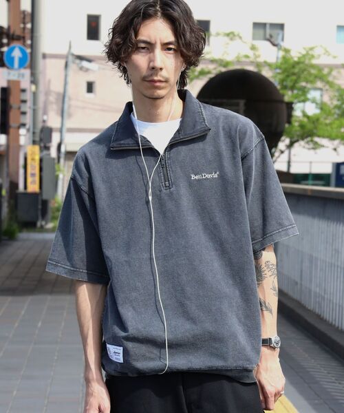 BEN DAVIS(ベンデイビス)の「【BEN DAVIS(ベンデイビス)】VNTG 1/4 TOP / ハーフジップ 半袖 加工 ワンポイント 刺繍 シンプル(Tシャツ/カットソー・メンズ・ピンク系その他2/カーキ/ブラック・X-LARGE/LARGE/MEDIUM)」の2枚目の写真