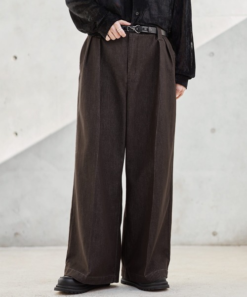 ETELIO(エテリオ)の「WASH-FAST 2タックセンタープレスデニムスラックス(デニムパンツ・メンズ・ブラック/ネイビー/ブラウン・S/M/L/XL)」の2枚目の写真