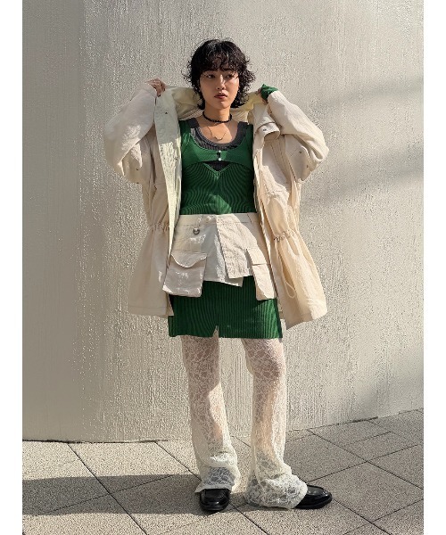 ELCHELE（エルチェレ）の「BtoF BUSTIER TUNIC TOP（Tシャツ/カットソー・レディース・ブラック/グリーン・FREE）」の9枚目の写真