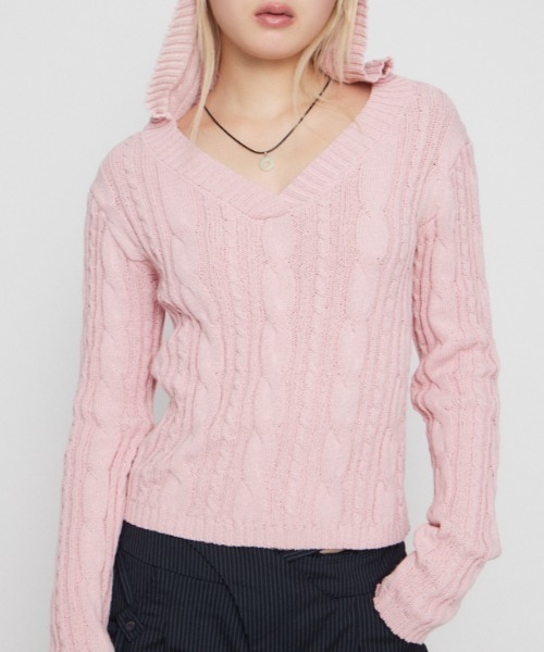 LAGUA GEM(ラグアジェム)の「CABLE HOODIE ニット(ニット/セーター・レディース・ライトイエロー/ライトピンク/ネイビー・FREE)」の3枚目の写真