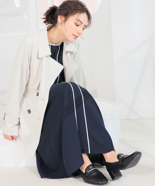 GLACIER lusso(グラシアルッソ)の「配色ワンピース(ワンピース・レディース・グレイッシュベージュ/グレイッシュブルー/ネイビー・L/LL/M/S)」の13枚目の写真