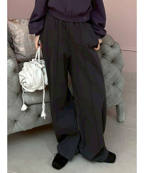 LILY BROWN(リリーブラウン)の「【WEB限定00サイズ】ベルト付きスウェットパンツ(その他パンツ・レディース・ホワイト/ピンク/グレー/チャコールグレー・F)」の2枚目の写真