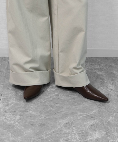 THE CELL.（ザセルドット）の「ポインテッドトゥスリッポンサンダル　POINTED TOE SLIP-ON SANDALS（サンダル・レディース・ブラック/ブラウン・37/39/35）」の12枚目の写真