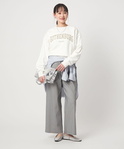 green label relaxing（グリーンレーベルリラクシング）の「フェード カレッジ ロゴ スウェット プルオーバー（スウェット・レディース・ダークグレー/オフホワイト/ブラウン系・FREE）」の10枚目の写真