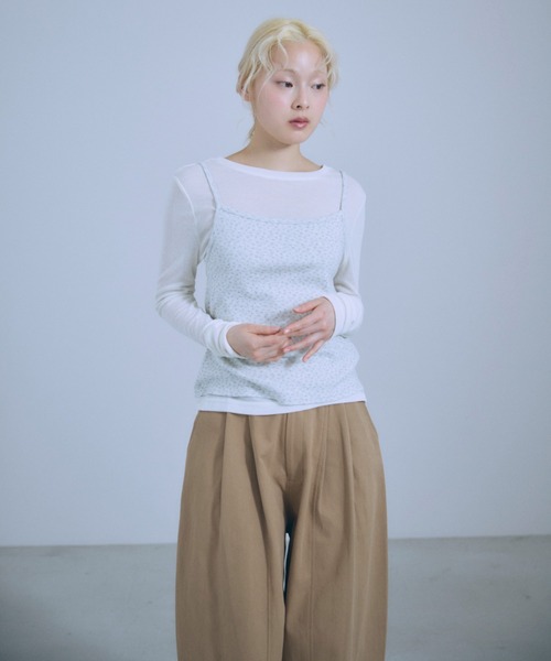 EN NEUME(エンノイム)の「Two-Tuck Barrel Leg Pants(その他パンツ・レディース・ブラック/ベージュ・FREE)」の4枚目の写真