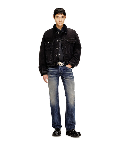 DIESEL(ディーゼル)の「メンズ デニムパンツ 1985 LARKEE L.30(デニムパンツ・メンズ・ダークインディゴブルー・26inch/28inch/32inch/30inch)」の4枚目の写真