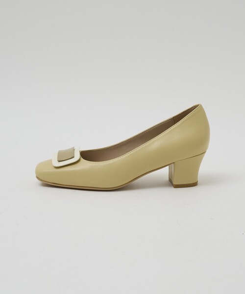 Au BANNISTER（オゥバニスター）の「スクエアモチーフパンプス（パンプス・レディース・ブラック/アイボリー/イエロー・38/37/36/35/39）」の10枚目の写真