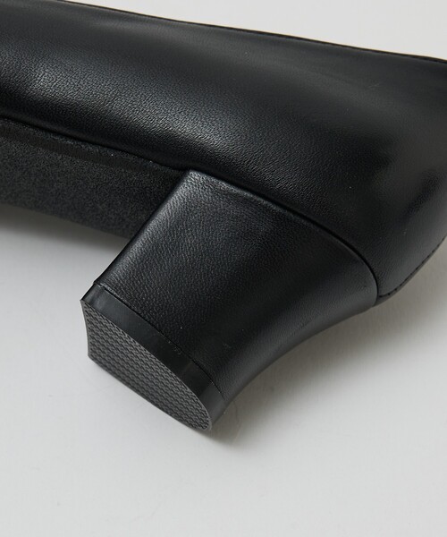 Au BANNISTER（オゥバニスター）の「スクエアモチーフパンプス（パンプス・レディース・ブラック/アイボリー/イエロー・38/37/36/35/39）」の14枚目の写真