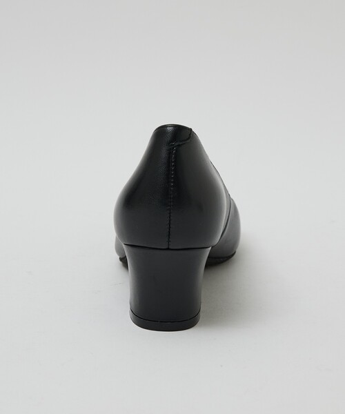 Au BANNISTER（オゥバニスター）の「スクエアモチーフパンプス（パンプス・レディース・ブラック/アイボリー/イエロー・38/37/36/35/39）」の15枚目の写真