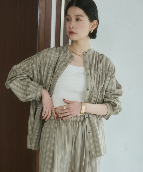 hunch(ハンチ)の「ストライプ シャーリングシャツ(シャツ/ブラウス・レディース・グリーン系その他/グレー系その他/ホワイト系その他・FREE)」の3枚目の写真