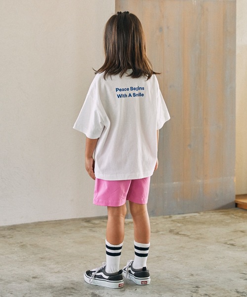 GENERATOR(ジェネレーター)の「GENERATOR/ジェネレーター Peace Begins Tシャツ(Tシャツ/カットソー・キッズ・ホワイト/ベージュ系その他/チャコールグレー・M/L/XL)」の10枚目の写真