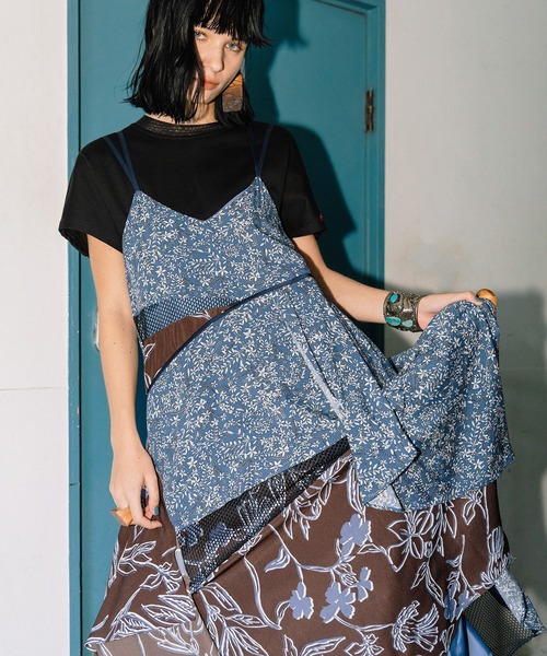 AULA AILA（アウラアイラ）の「コンビネーションキャミドレス（ワンピース・レディース・マルチ/ブラック/ブルー・0）」の5枚目の写真