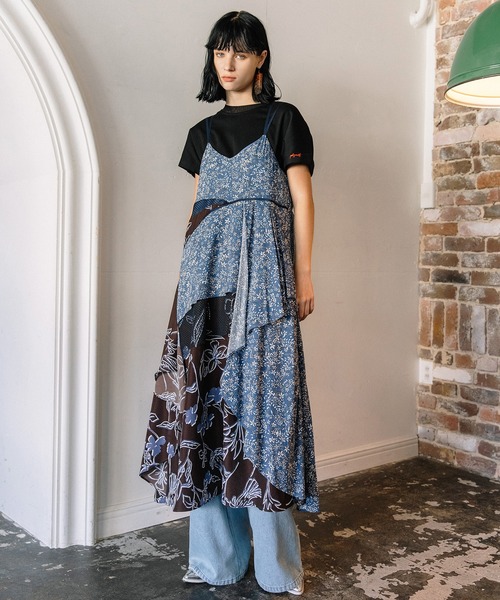 AULA AILA（アウラアイラ）の「コンビネーションキャミドレス（ワンピース・レディース・マルチ/ブラック/ブルー・0）」の11枚目の写真