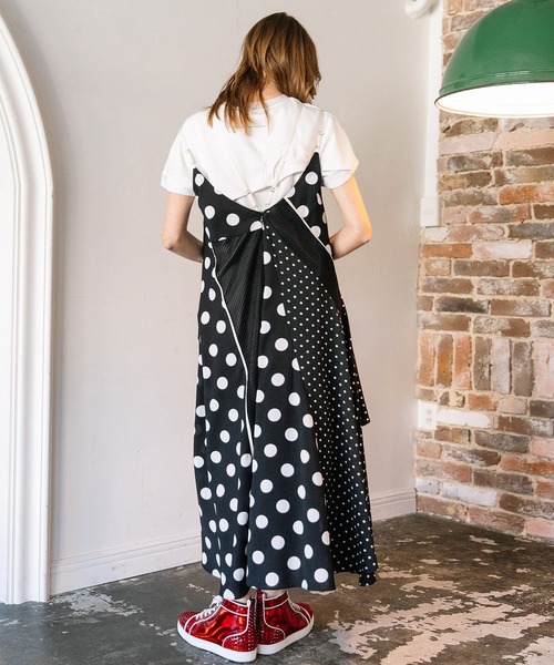 AULA AILA（アウラアイラ）の「コンビネーションキャミドレス（ワンピース・レディース・マルチ/ブラック/ブルー・0）」の19枚目の写真