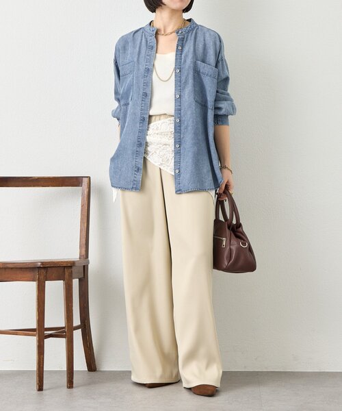 Jena espace merveilleux（ジェナ　エスパスメルヴェイユ）の「ギャザーデニムシャツ　秋服（シャツ/ブラウス・レディース・グレー/サックスブルー/ブルー・FREE）」の12枚目の写真