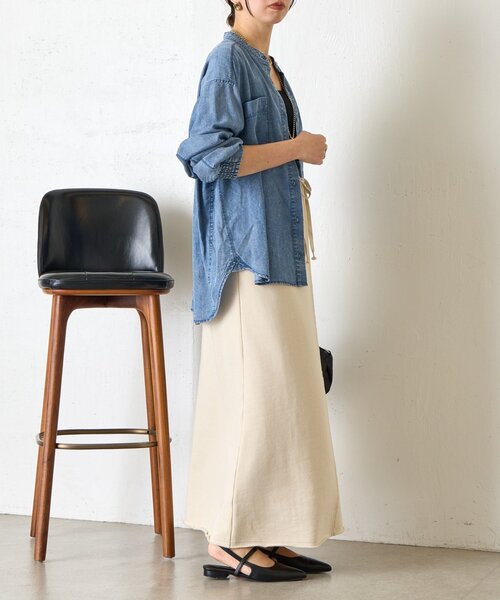 Jena espace merveilleux（ジェナ　エスパスメルヴェイユ）の「ギャザーデニムシャツ　秋服（シャツ/ブラウス・レディース・グレー/サックスブルー/ブルー・FREE）」の20枚目の写真