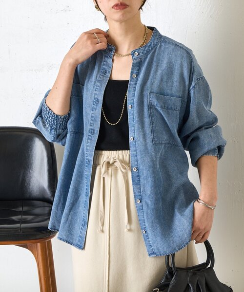 Jena espace merveilleux（ジェナ　エスパスメルヴェイユ）の「ギャザーデニムシャツ　秋服（シャツ/ブラウス・レディース・グレー/サックスブルー/ブルー・FREE）」の21枚目の写真