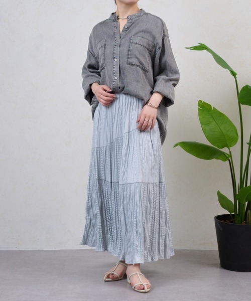 Jena espace merveilleux（ジェナ　エスパスメルヴェイユ）の「ギャザーデニムシャツ　秋服（シャツ/ブラウス・レディース・グレー/サックスブルー/ブルー・FREE）」の7枚目の写真