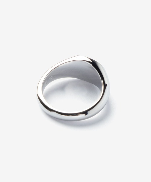 TOM WOOD（トムウッド）の「TOM WOOD Joe Ring Satin トムウッド ジョー サテン シルバー リング（リング・レディース・シルバー・48/54/50）」の6枚目の写真