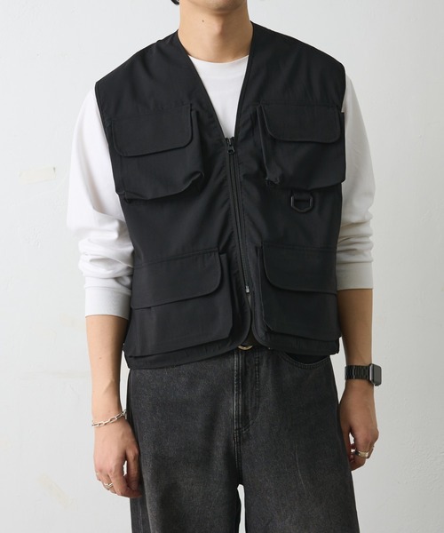 COLONY 2139（コロニートゥーワンスリーナイン）の「フィッシングベスト（ベスト・メンズ・ホワイト/ブラック・MEDIUM/LARGE）」の2枚目の写真