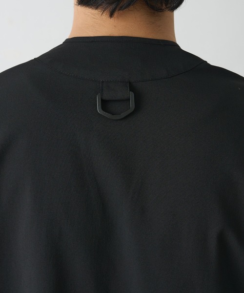 COLONY 2139（コロニートゥーワンスリーナイン）の「フィッシングベスト（ベスト・メンズ・ホワイト/ブラック・MEDIUM/LARGE）」の6枚目の写真