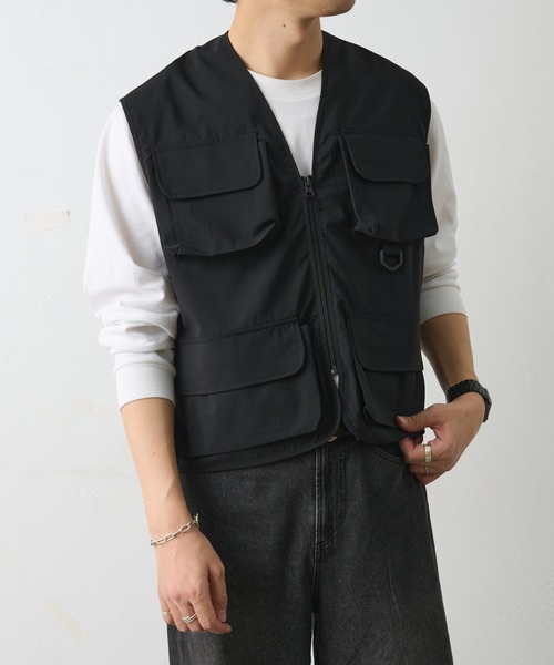 COLONY 2139（コロニートゥーワンスリーナイン）の「フィッシングベスト（ベスト・メンズ・ホワイト/ブラック・MEDIUM/LARGE）」の15枚目の写真
