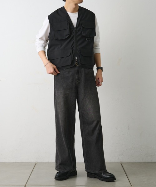 COLONY 2139（コロニートゥーワンスリーナイン）の「フィッシングベスト（ベスト・メンズ・ホワイト/ブラック・MEDIUM/LARGE）」の11枚目の写真