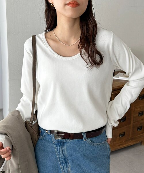 DISCOAT（ディスコート）の「リブUネックロングスリーブ（Tシャツ/カットソー・レディース・ブラック/サックスブルー/ホワイト系その他/オフホワイト・FREE）」の2枚目の写真