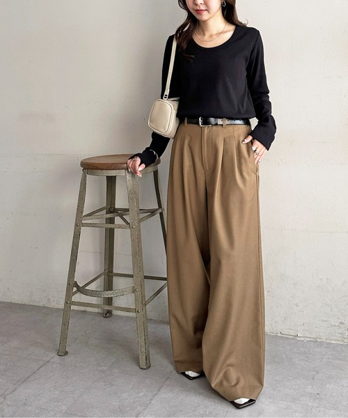 DISCOAT（ディスコート）の「リブUネックロングスリーブ（Tシャツ/カットソー・レディース・ブラック/サックスブルー/ホワイト系その他/オフホワイト・FREE）」の9枚目の写真