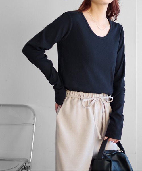 DISCOAT（ディスコート）の「リブUネックロングスリーブ（Tシャツ/カットソー・レディース・ブラック/サックスブルー/ホワイト系その他/オフホワイト・FREE）」の14枚目の写真