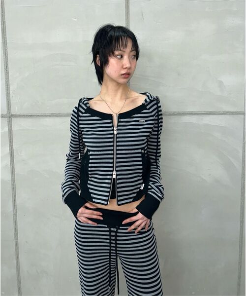 ORDINARY HOLIDAY（オーディナリー ホリデー）の「STRIPE JERSEY SLIM HOODIE [CHARCOAL]（パーカー・レディース・その他・FREE）」の4枚目の写真