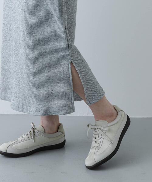 SENSE OF PLACE by URBAN RESEARCH（センスオブプレイスバイアーバンリサーチ）の「レイヤードデザインリブワンピース（ワンピース・レディース・ライトグレー/チャコールグレー/ベージュ・ONE/S）」の20枚目の写真