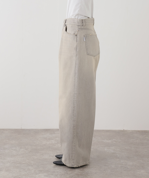 journal standard L'essage(ジャーナルスタンダードレサージュ)の「【HAIKURE/ハイクル】BETHANY SHORT LENGTH PEARL GREY(デニムパンツ・レディース・ライトグレー・25/24/23)」の6枚目の写真