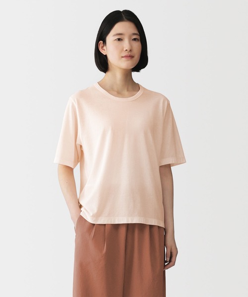無印良品(ムジルシリョウヒン)の「婦人 強撚天竺編みクルーネック半袖Tシャツ(Tシャツ/カットソー・レディース・ブルー系/ホワイト/ライトブルー/ライトピンク/ブラック・S/M/L/XL)」の5枚目の写真